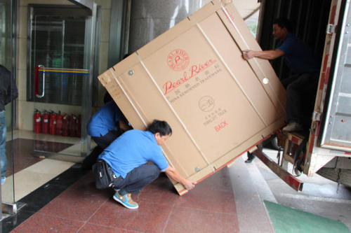 沭阳钢琴贵重工艺品无忧运